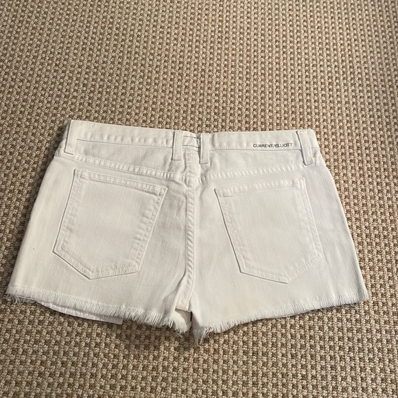Current/Elliott The Boyfriend Short in Sugar - Picture 7 of 11